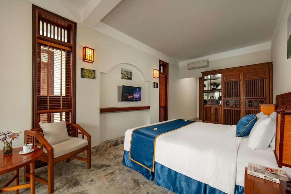 Hoian River Palm Hotel & Villas Хойан Экстерьер фото