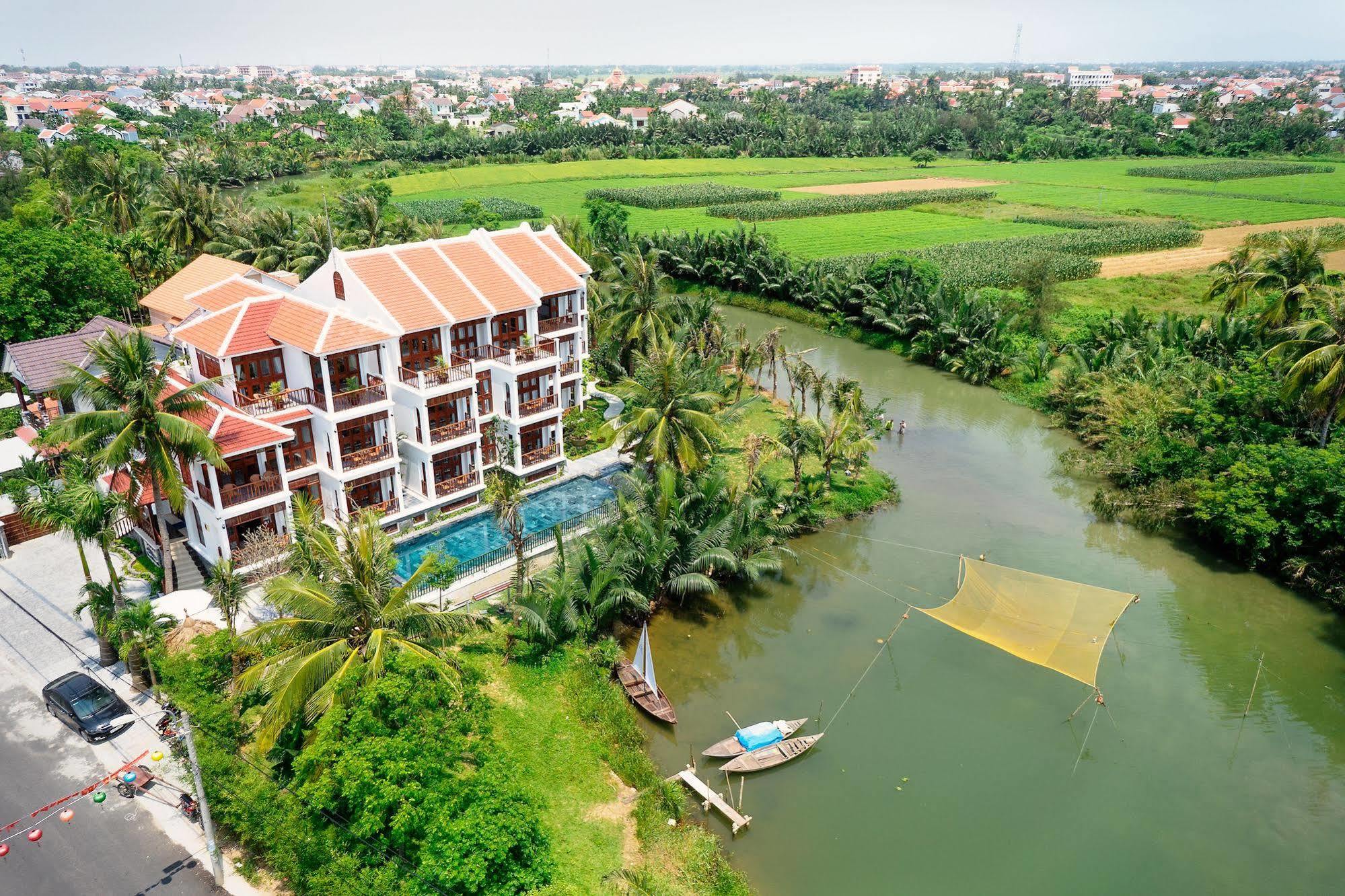 Hoian River Palm Hotel & Villas Хойан Экстерьер фото